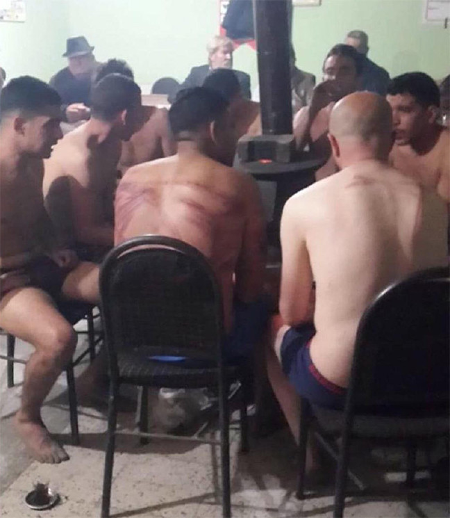 18-11/13/gocmen-dayak-yunan1