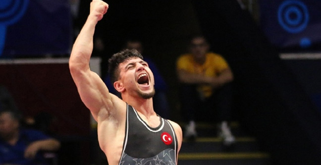 18-11/15/cengiz-arslan-hangi-dalda-dunya-sampiyonu-oldu