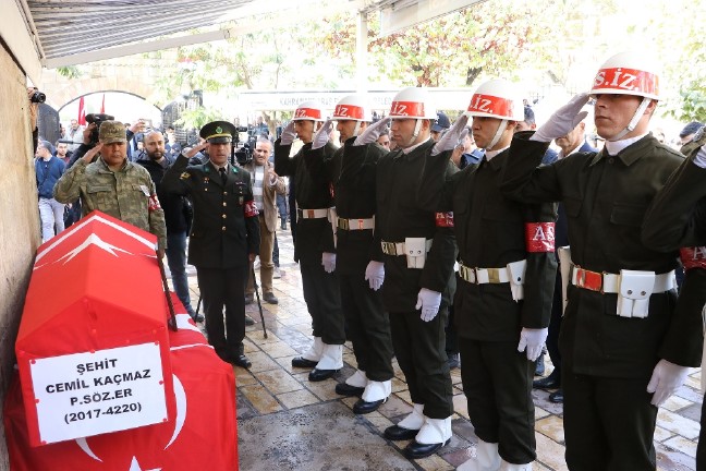 18-11/17/017d6a3f-f0d2-46df-b5f8-1c74da41fad6