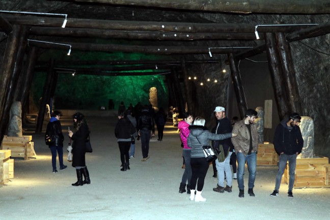 18-11/23/20181123_2_33576361_39276327