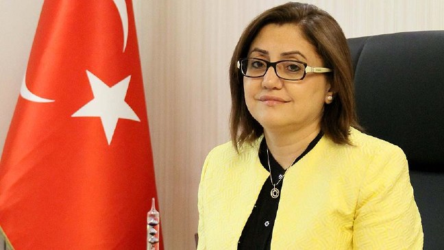 18-11/23/fatma-sahin_2473