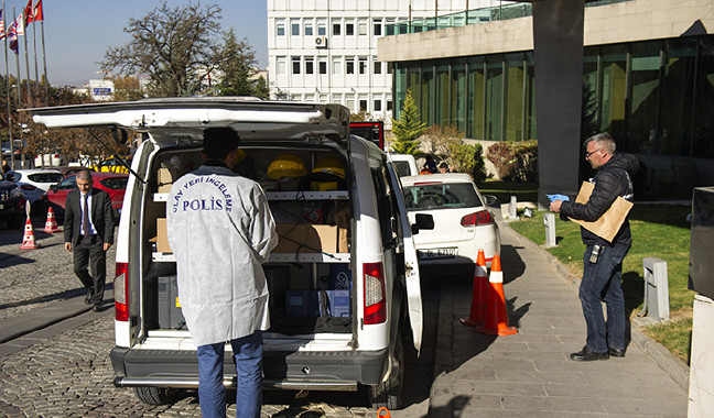 18-11/24/aw553221_04