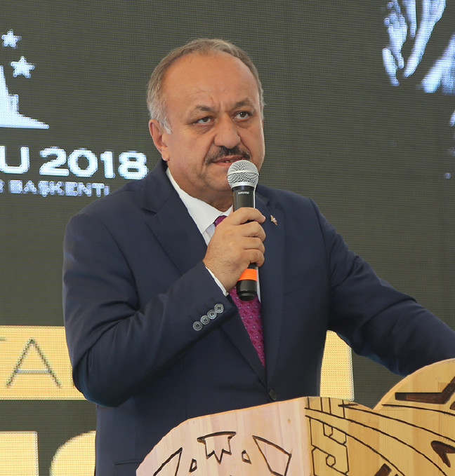 18-11/24/tahsin-babas