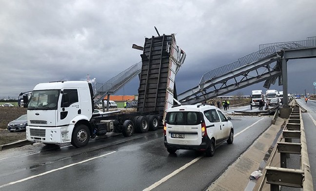 18-11/28/aw556313_05