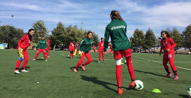 18-12/05/afganistan-kadin-2