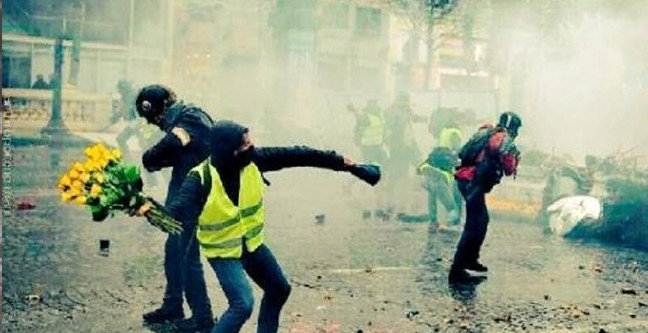 18-12/09/sari-yelekliler-kimdir