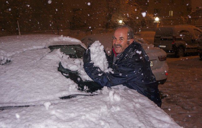 18-12/12/5c115a81ae78492fcce162e5