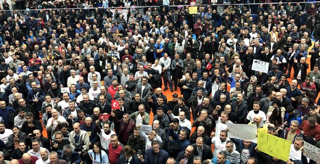 18-12/17/bakan-selcuk-emeklilikte-yasa-takilanlari-eyt-ile-ilgili-son-dakika-haberleri