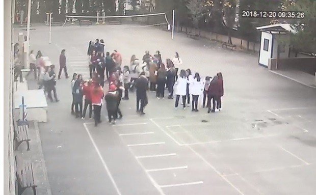 18-12/20/aw575347_01