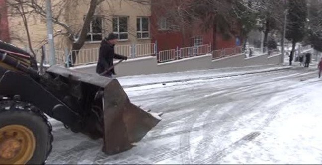 18-12/23/tekirdag-kar-yagisi-ve-tatil-1545596637