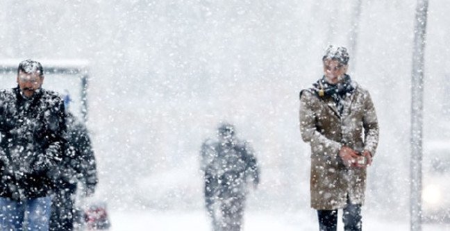 18-12/25/balikesir-valisinden-yarin-okullar-tatil-haberi-geldi