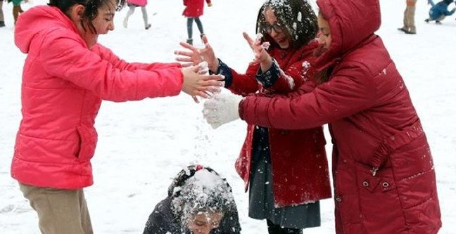 18-12/26/orumda-okullar-tatil