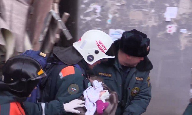 19-01/01/aw585723_04