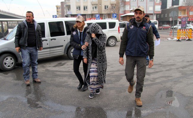 19-01/02/20190102_2_34222676_40385529