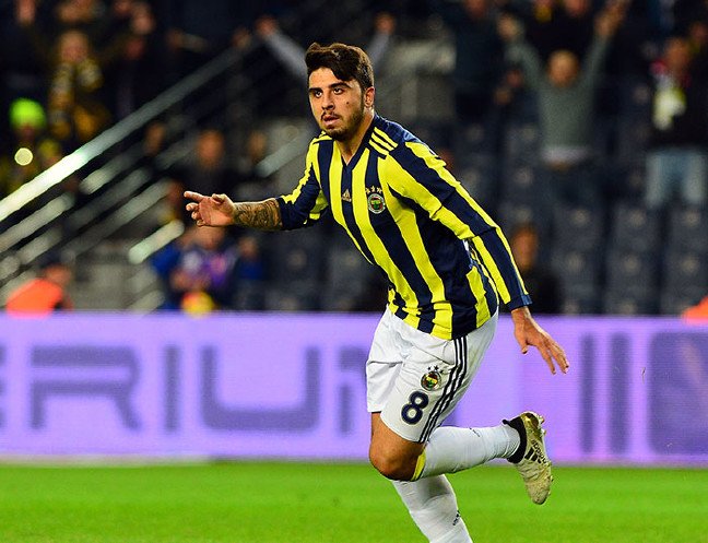 19-01/05/aw588569_03