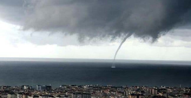 19-01/26/hortum-sirasinda-ne-yapmali