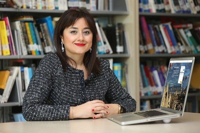 19-02/01/-pmi9d7l820gz5eo9yafeza