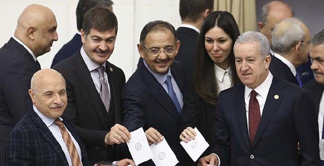 19-02/24/basliksiz-1-1551012348