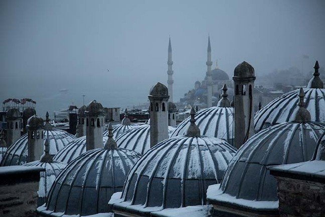 19-02/24/istanbul-kar-tatili-pazartesi-1-1551017747.jpg