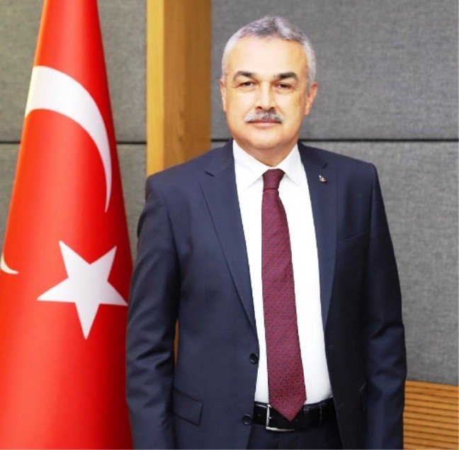 19-03/10/mustafa-aydin