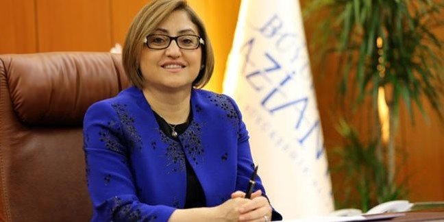 19-03/12/fatma-sahin