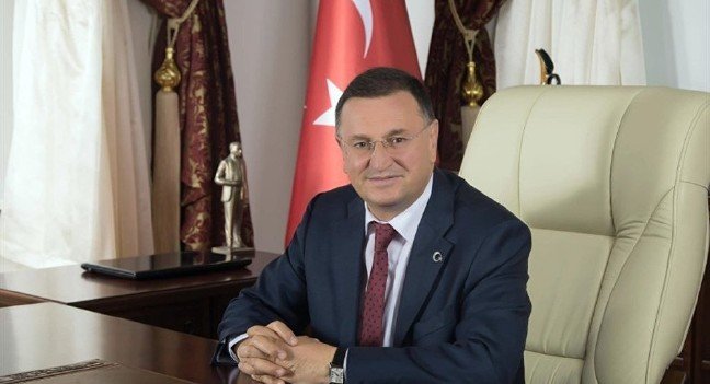 19-03/12/lutfu-savas