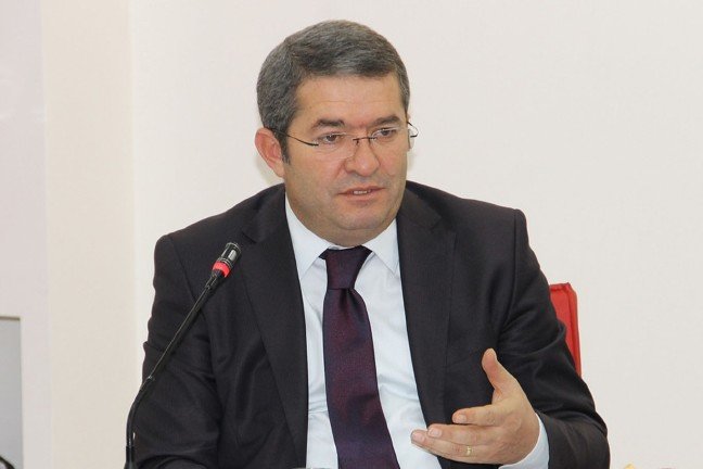 19-03/16/necdet-takva