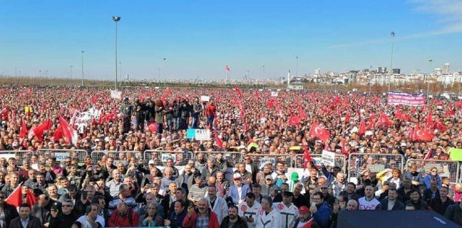 19-03/17/eyt-17-mart-1552824017