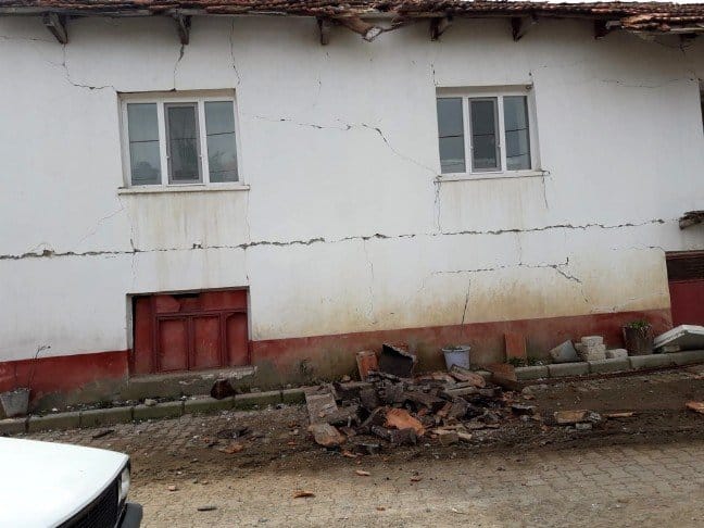 19-03/20/aw653657_05