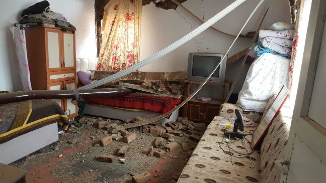 19-03/20/denizlide-55-buyuklugunde-deprem-4-_9010_dhaphoto7