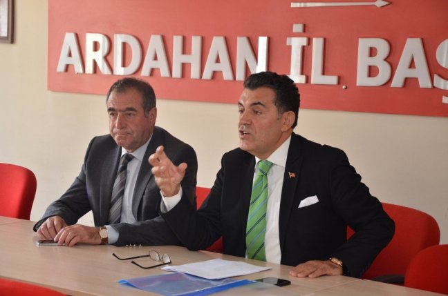 19-03/21/faruk-demir-aday-adayligini-acikladi