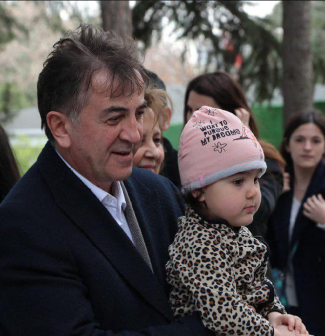 19-03/26/ahmet-baykan