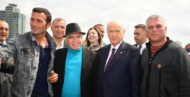 19-03/28/ana-manset-1553779582