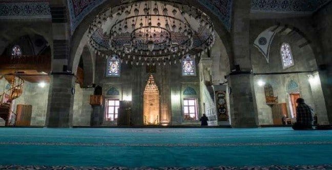 19-03/29/mirackandili-2019