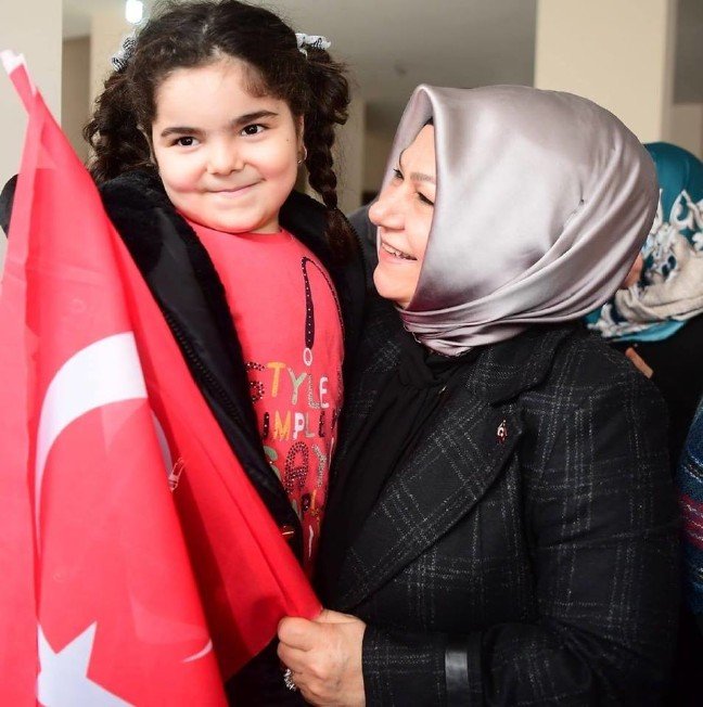 19-03/30/eyma-dogucu