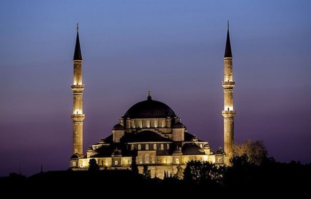 19-04/01/mirac-kandili-5