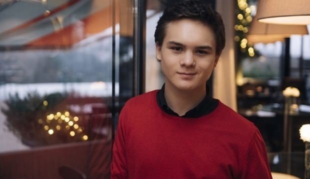 19-04/06/hayat-van-eck-1554548091