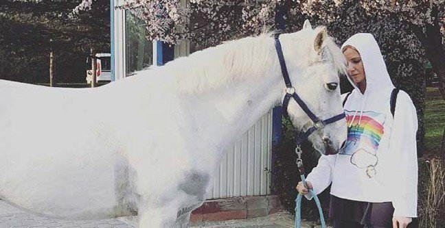 19-04/09/burcu-cetinkaya-nereli