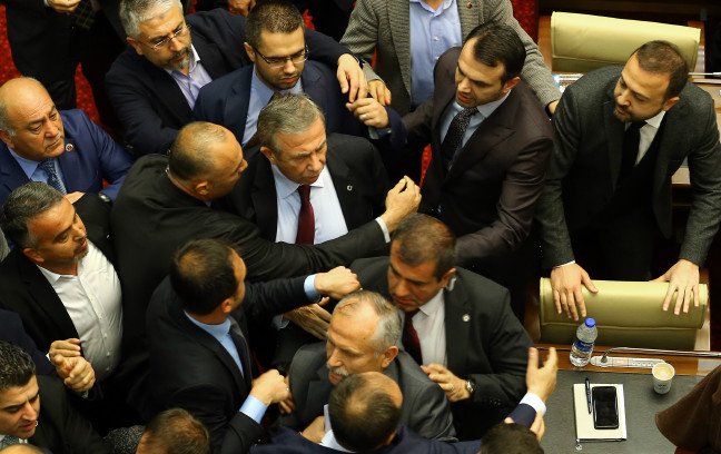 19-04/14/20190414_2_35979840_43557479