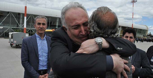 19-04/23/ana-manset-1556015939