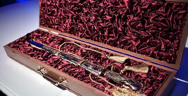 19-04/25/ana-manset-1556202632