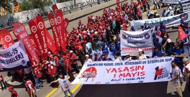 19-04/28/1-mayis-taksim