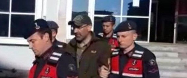 19-04/30/son-dakika-mlkp-teror-orgutu-mensubu-azimet-ceyhan-yakalandi-370fzkf4_02vxrqgmoc-oa