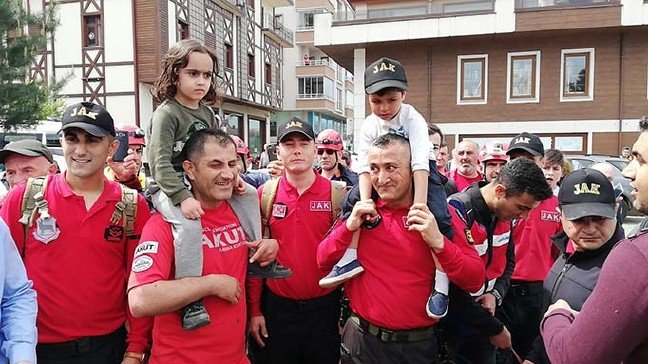 19-05/02/aw691854_05