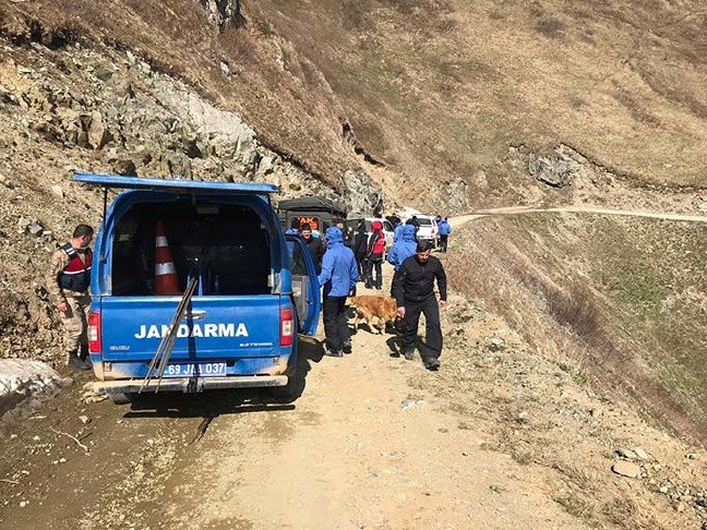 19-05/12/20190512_2_36411762_44391625