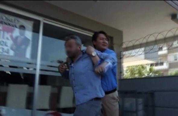 19-05/17/5cdea597c03c0e0c80479595