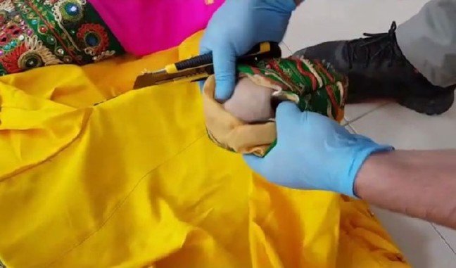 19-05/27/0x0-istanbulda-uyusturucu-operasyonunda-pablo-escobarin-fotografinin-yer-almasi-dikkat-cekti-1558950883005