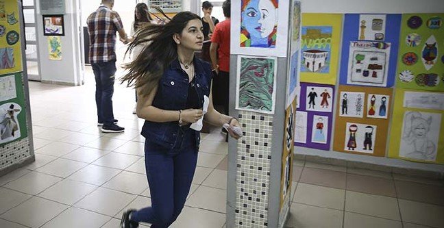 19-06/01/ana-manset-1559372256