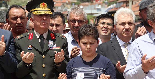 19-06/02/yas-in-cubuk