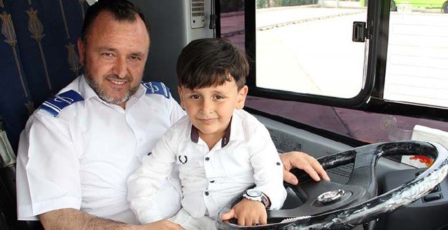 19-06/13/ana-manset-1560415153